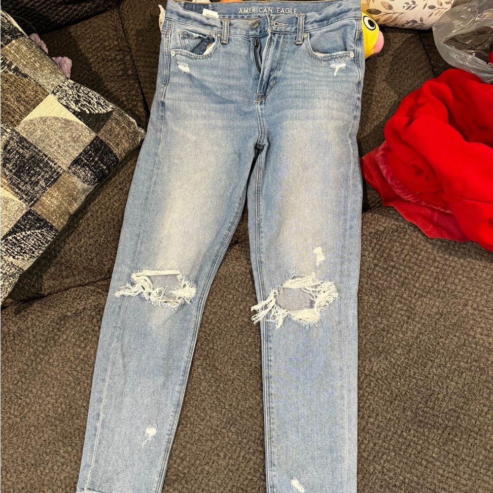 American Eagle Mom Jeans